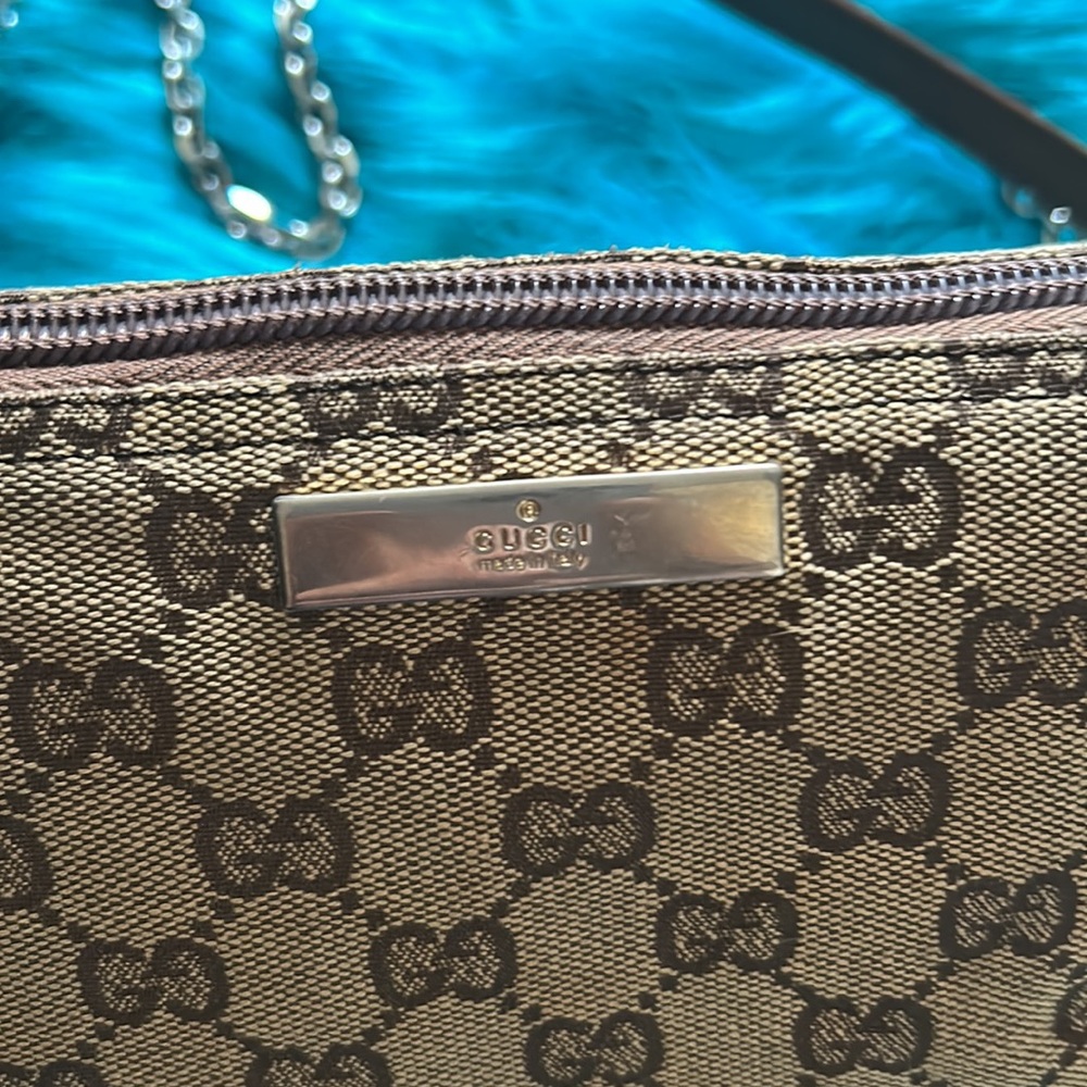 XX SOLD XX EUC Gucci half moon mini bag - Picture 5 of 17